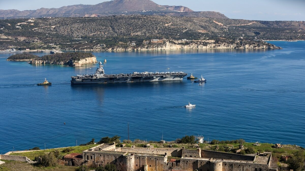 Συναγερμός στη Σούδα: Προσήχθη Γεωργιανός για κατασκοπεία