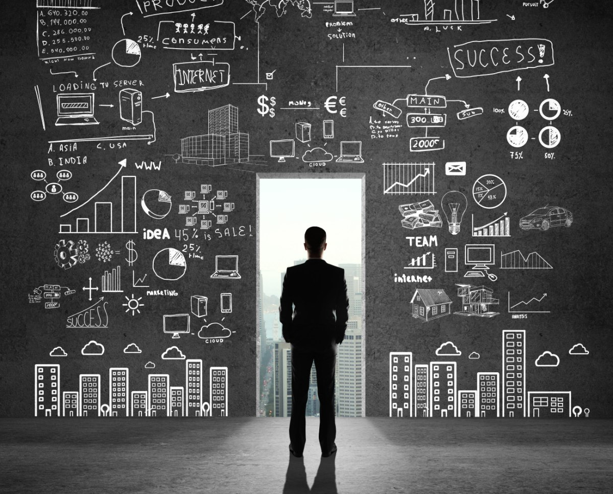 Ποιοι θα επιβιώσουν στην εποχή της AI – Το προφίλ του «35% των αναντικατάστατων» σύμφωνα με τους ειδικούς