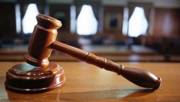 Δικηγόροι: Αντιμέτωποι με πειθαρχικές ευθύνες για την εμφάνισή τους σε τηλεδίκες