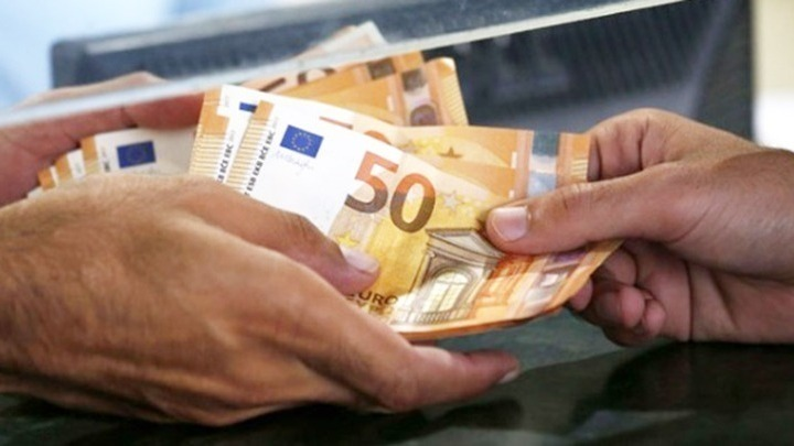 Πότε πληρώνονται επιταγή ακρίβειας, αυξημένες συντάξεις και το δώρο Χριστουγέννων