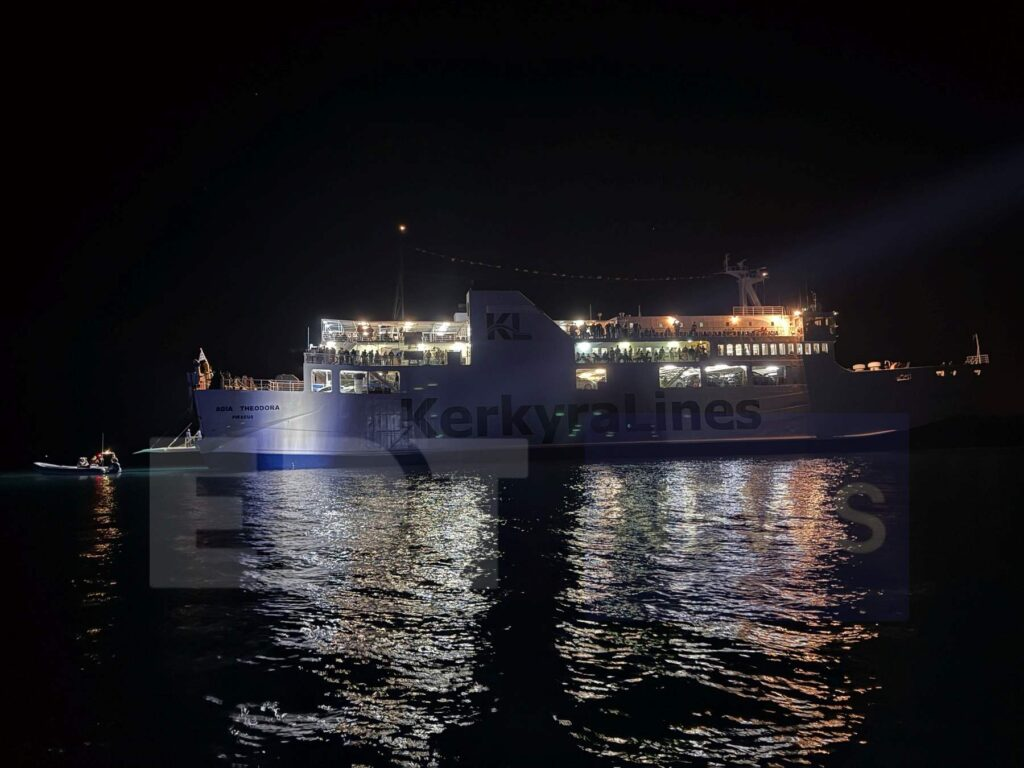 Ηγουμενίτσα: Ολοκληρώθηκε η επιχείρηση αποκόλλησης του πλοίου που προσάραξε στα αβαθή