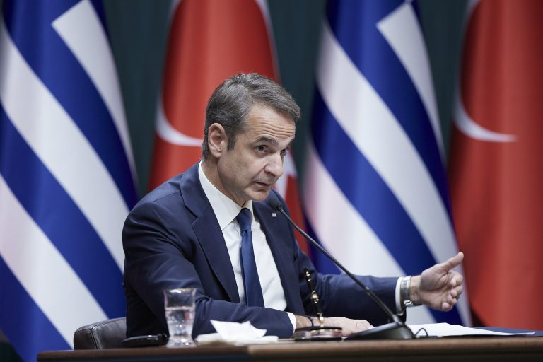 O πρωθυπουργός είναι ανοικτός για κατ’ ιδίαν ενημέρωση όποιου πολιτικού αρχηγού, εφόσον κατατεθεί σχετικό αίτημα