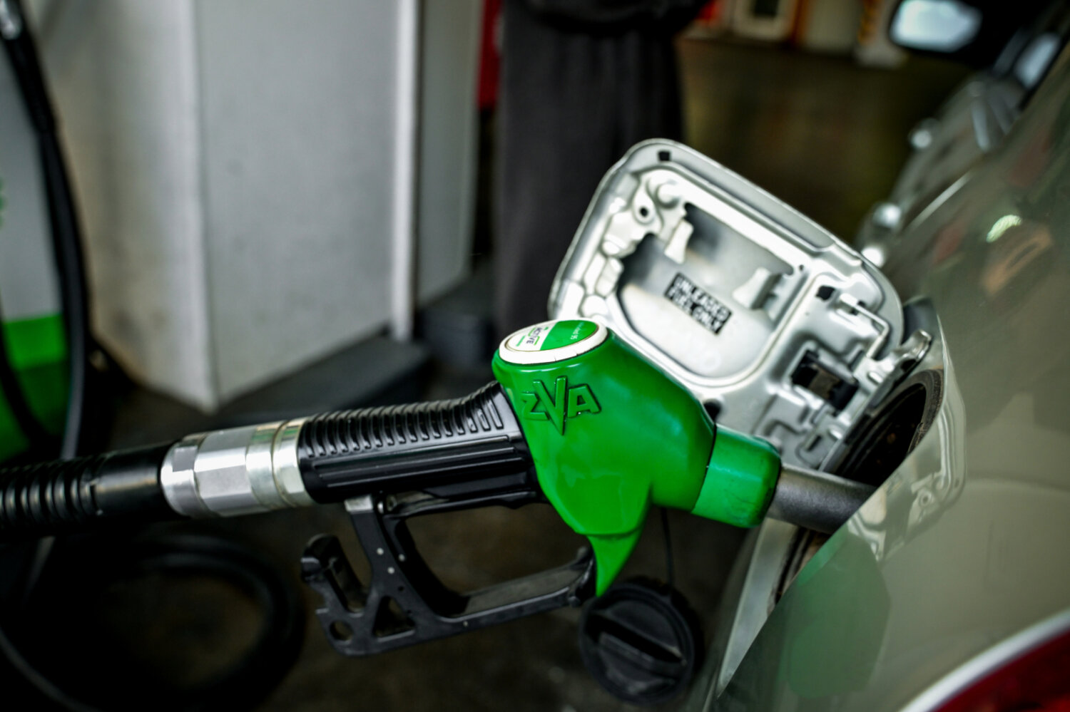 Έρχονται νέες αυξήσεις σε τρόφιμα, καύσιμα, μεταφορικά – Σενάρια για Fuel Pass και επιταγή ακρίβειας