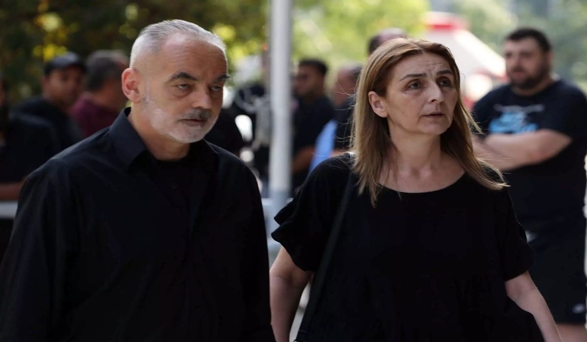 Αρ. Καμπανός…Τρία χρόνια μετά: «Ζω με τον Άλκη μέσα μου. Ένα κομμάτι του εαυτού μου πέθανε και το κατέλαβε εκείνος»