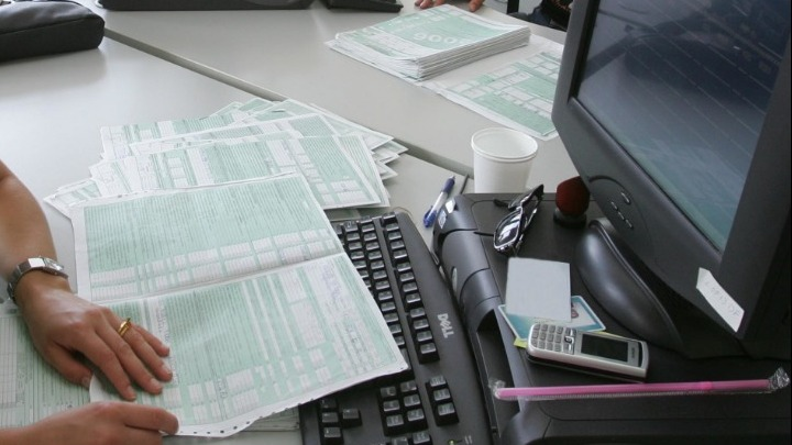 Φορολογικές δηλώσεις: Με νέους κωδικούς για τα τεκμήρια των ελεύθερων επαγγελματιών το έντυπο Ε1