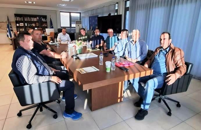 Σύσκεψη Δημ. Κουρέτα με παραγωγούς που αποκλείστηκαν από τις αποζημιώσεις για τις καταστροφές που προκάλεσε ο «Daniel»