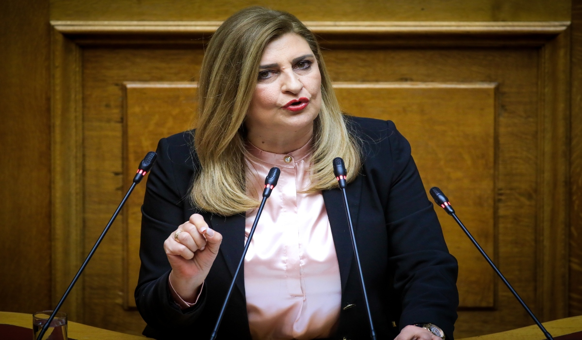 Ευ. Λιακούλη: «Τεράστιες οι καταστροφές από τη χαλαζόπτωση στην Ελασσόνα – Ζητάμε άμεσες καταγραφές και αποζημιώσεις»