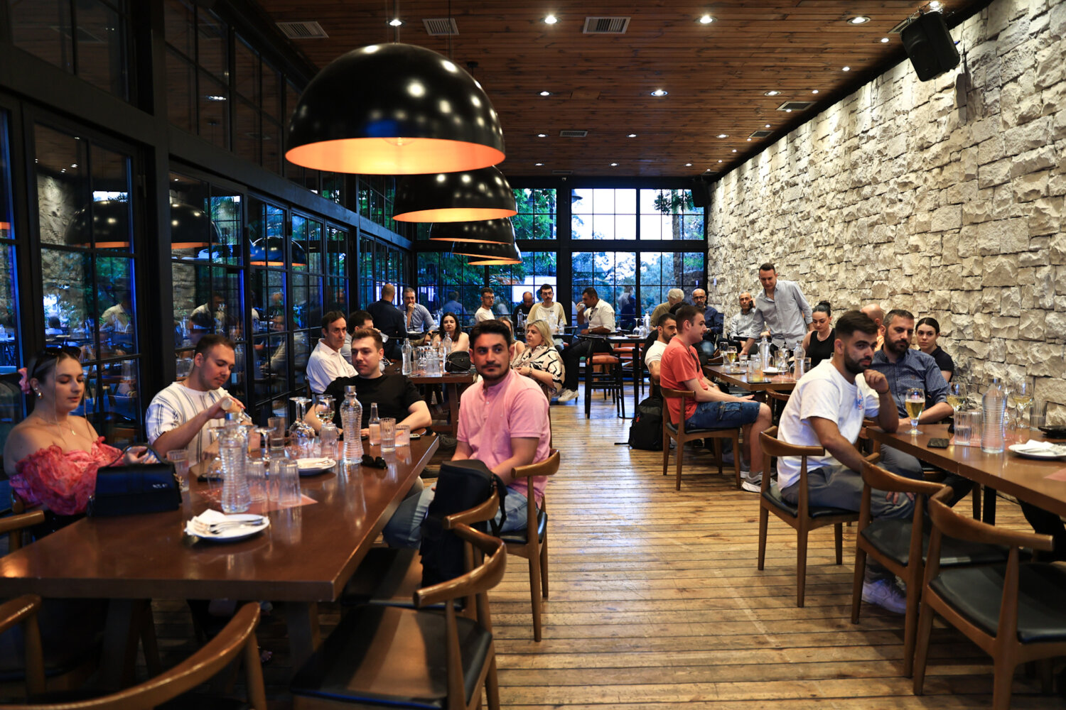 Εκδήλωση του Οικονομικού Επιμελητηρίου στη Λάρισα για νέους οικονομολόγους (φωτ. & βίντεο)