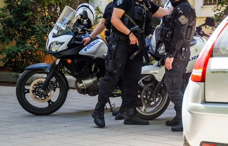 Στιγμές τρόμου για μια 47χρονη οικιακή βοηθό – Διαρρήκτες την έδεσαν και την ξυλοκόπησαν