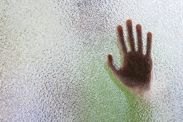 Πάτρα: Κατήγγειλε τον σύζυγο και πατέρα των έξι παιδιών της για βιασμό