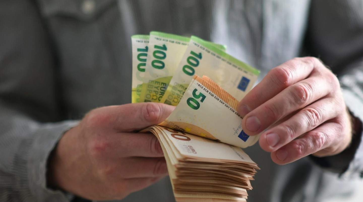 Επιθεώρηση Εργασίας: Καταβλήθηκε το δώρο Χριστουγέννων μετά από παρέμβαση σε 1.968 εργαζόμενους