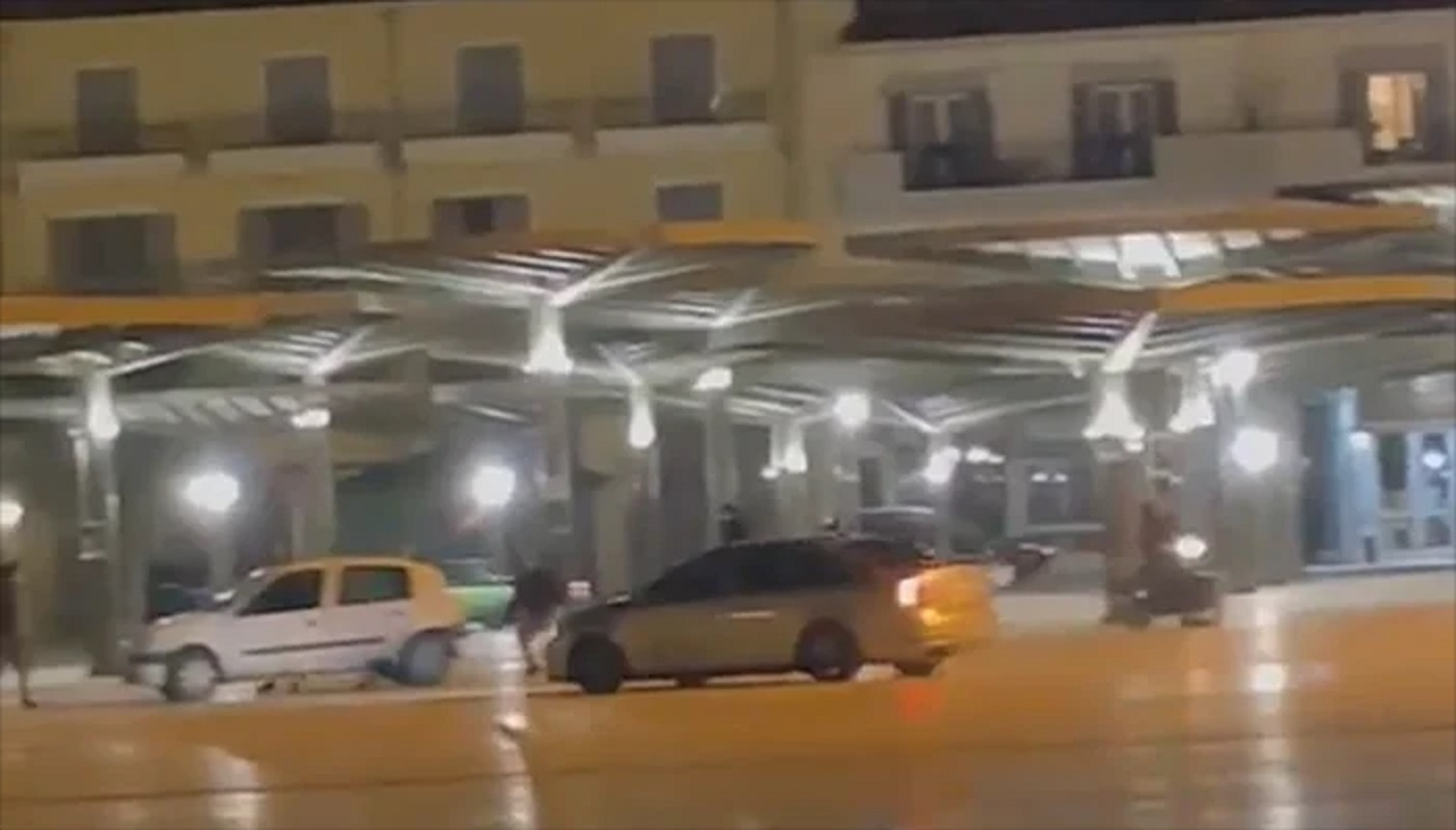 Άργος: Πυροβολισμοί μεταξύ Ρομά στη μέση του δρόμου γιατί χάλασε αρραβώνας