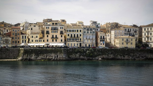 Κέρκυρα: Χωρίς νερό από τα ξημερώματα η πόλη λόγω φωτιάς στο αντλιοστάσιο